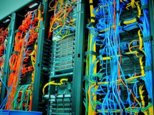 Монтаж структурированных кабельных систем преимущества 