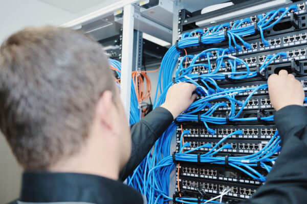 Профессиональный монтаж структурированных кабельных систем – наши услуги и возможности