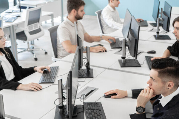 Услуга ИТ-аутстаффинга для вашего бизнеса